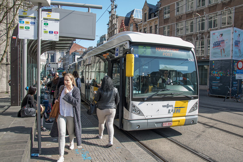 Public transport in Flanders/ BavarianTramSpotter/ Flickr (CC BY 2.0)